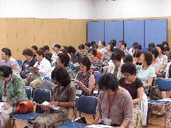 写真：地区組織育成講演会での風景