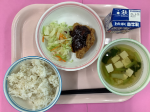 給食