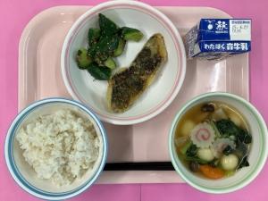 給食2