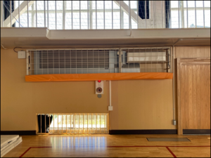 志木第三小学校（壁掛け型）空調設備の写真
