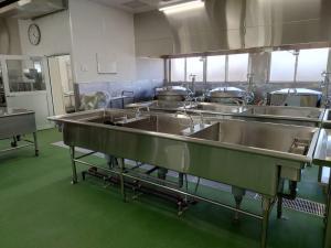 志木第三小学校給食室の写真1