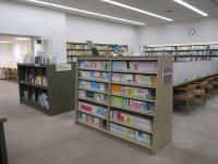柳瀬川図書館地下階内観写真2