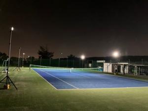 秋ケ瀬総合運動場投光器