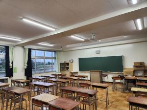 志木中学校LED完成写真