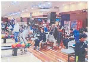 市場町内会ボウリング大会の様子2