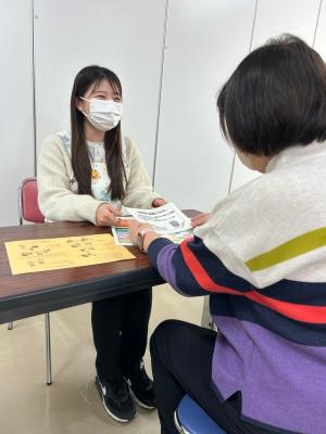 先輩職員（保健師）